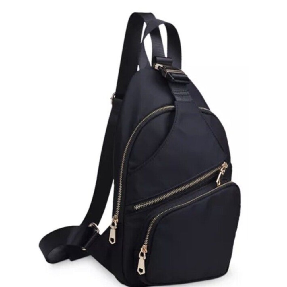 Sol and Selene On the Go Sling Crossbody Backpack Black Lightweight Travel Bag